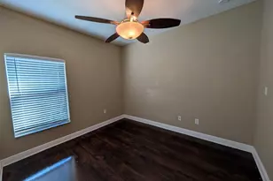 2851 W Prospect Rd Unit, Tamarac, FL 33309 - Photo 12