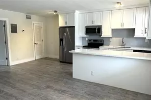 853 SE 4th Ct, Deerfield Beach, FL 33441 - Photo 2