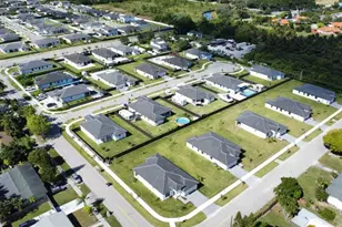 29122 SW 165th Ave, Homestead, FL 33033 - Photo 2