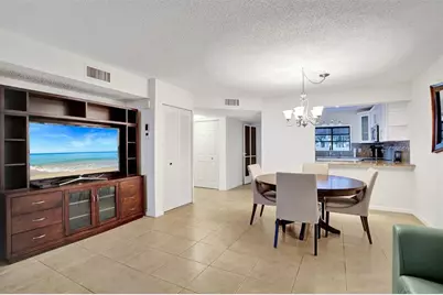 903  Congressional Way, Unit #903, Deerfield Beach, FL 33442 - Photo 10