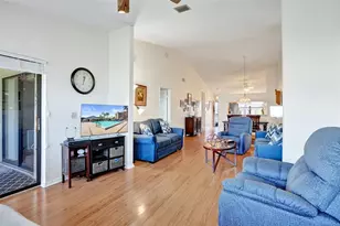 7673 Tahiti Ln, Lake Worth, FL 33467 - Photo 22