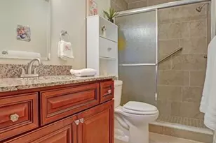 7673 Tahiti Ln, Lake Worth, FL 33467 - Photo 32