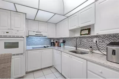 4250  Galt Ocean Dr, Unit #8S, Fort Lauderdale, FL 33308 - Photo 18