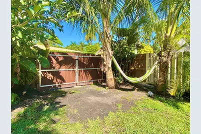 949  Van Buren St, Hollywood, FL 33019 - Photo 38