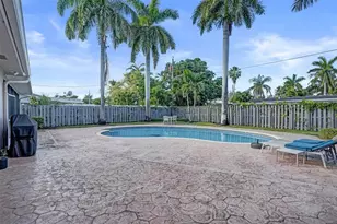 1011 SE 10th Ct, Deerfield Beach, FL 33441 - Photo 38