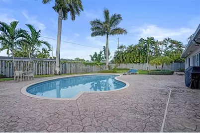 1011 SE 10th Court, Deerfield Beach, FL 33441 - Photo 36