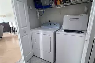 2021 SE 10th Ave Unit, Fort Lauderdale, FL 33316 - Photo 32