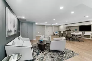 715 Bayshore Dr, Fort Lauderdale, FL 33304 - Photo 40