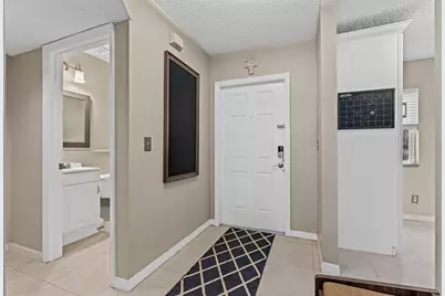 20815 NW 2nd St, Unit #20815, Pembroke Pines, FL 33029 - Photo 16