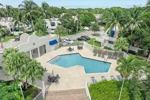 565 NW 98th Ave, Plantation, FL 33324 - Photo 36