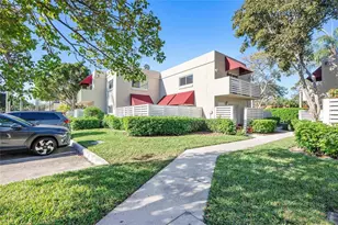 565 NW 98th Ave, Plantation, FL 33324 - Photo 1