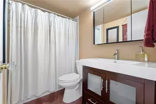 565 NW 98th Ave, Plantation, FL 33324 - Photo 20