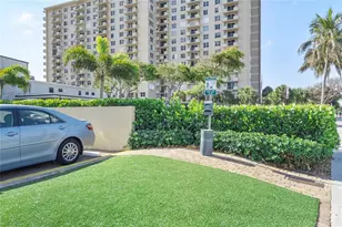 1900 S Ocean Blvd, Lauderdale by the Sea, FL 33062 - Photo 36