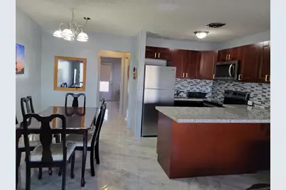 800 SW 11th Ave, Unit #17, Hallandale Beach, FL 33009 - Photo 1