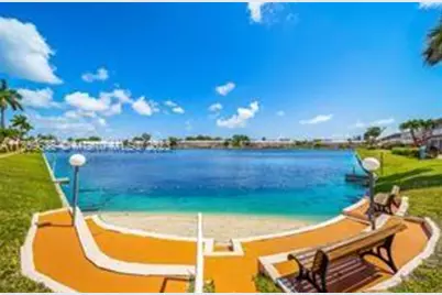 800 SW 11th Ave, Unit #17, Hallandale Beach, FL 33009 - Photo 20