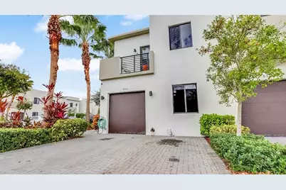 542 SW 91st Ct, Unit #542, Miami, FL 33174 - Photo 1