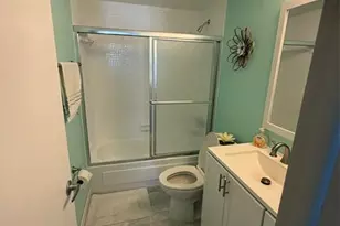 4117 N Bougainvilla Dr Unit, Lauderdale by the Sea, FL 33308 - Photo 4