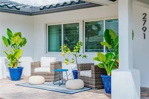 2791 NE 9th Ct, Pompano Beach, FL 33062 - Photo 2