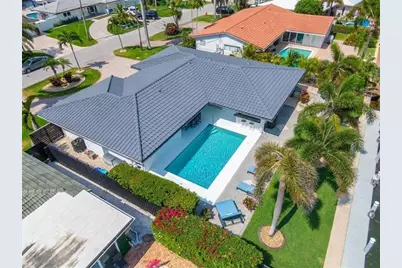 2791 NE 9th Ct, Pompano Beach, FL 33062 - Photo 38