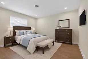 2125 NE 56th Ct, Fort Lauderdale, FL 33308 - Photo 6