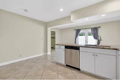 2125 NE 56th Ct, Fort Lauderdale, FL 33308 - Photo 14