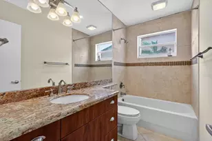 2125 NE 56th Ct, Fort Lauderdale, FL 33308 - Photo 8