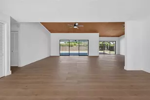 16780 Harbor Ct, Weston, FL 33326 - Photo 8