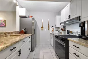 3050 NE 47th Ct, Fort Lauderdale, FL 33308 - Photo 10