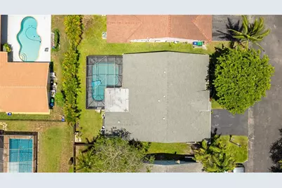 9910 NW 53rd Ct, Coral Springs, FL 33076 - Photo 52