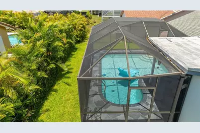 9910 NW 53rd Ct, Coral Springs, FL 33076 - Photo 4