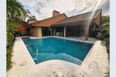 19975 NE 10th Place Way, Miami, FL 33179 - Photo 18