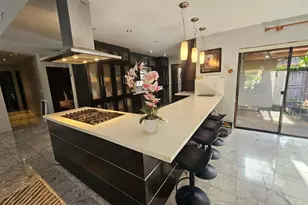 19975 NE 10th Pl Way, Miami, FL 33179 - Photo 4