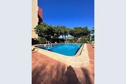 2400 NE 10th St, Unit #205, Pompano Beach, FL 33062 - Photo 1