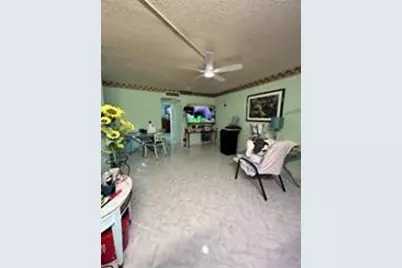 2400 NE 10th St, Unit #205, Pompano Beach, FL 33062 - Photo 4