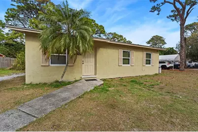 2802  Avenue G, Fort Pierce, FL 34947 - Photo 1