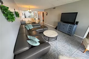 6207 Coral Lake Dr, Pompano Beach, FL 33063 - Photo 10