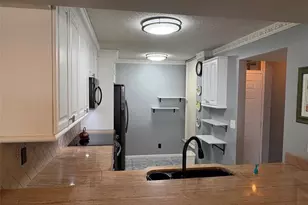 6207 Coral Lake Dr, Pompano Beach, FL 33063 - Photo 18