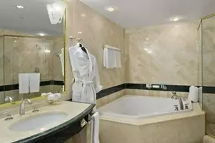 101 Ocean Dr, Miami Beach, FL 33139 - Photo 12