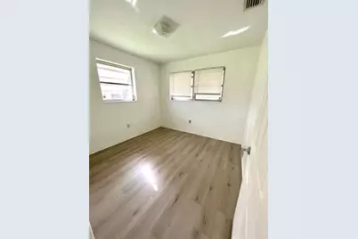 1411 NW 79th Way, Pembroke Pines, FL 33024 - Photo 12