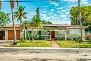 2100 SW 23rd Terrace, Fort Lauderdale, FL 33312 - Photo 1