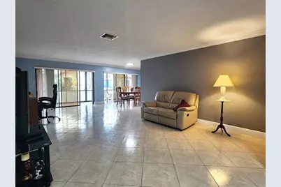 1572 SW 23rd Ter, Deerfield Beach, FL 33442 - Photo 8