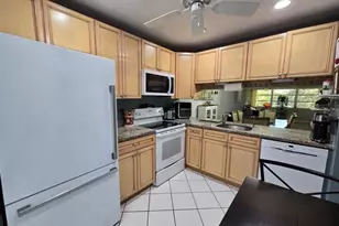 1103 Bahama Bend, Pompano Beach, FL 33066 - Photo 16