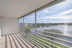 4036 Cornwall B, Boca Raton, FL 33434 - Photo 18