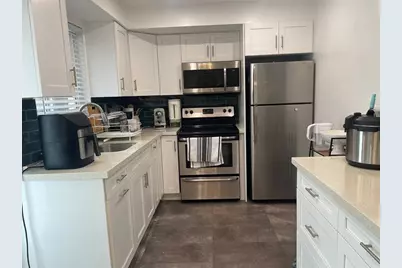 1446 Hayes Street #4, Hollywood, FL 33020 - Photo 6