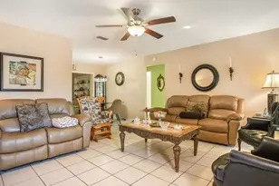 4929 NW 53rd St, Tamarac, FL 33319 - Photo 2