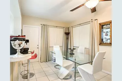 4929 NW 53rd St, Tamarac, FL 33319 - Photo 16