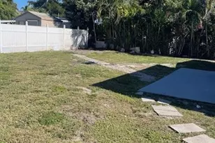 6445 SW 20th St, Miramar, FL 33023 - Photo 8