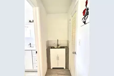 4213 NE 21st Ave, Unit #3B, Fort Lauderdale, FL 33308 - Photo 8