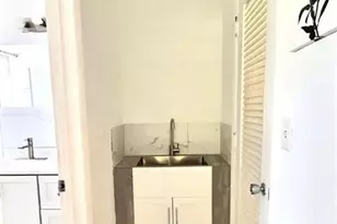 4213 NE 21st Ave, Fort Lauderdale, FL 33308 - Photo 8