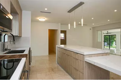 1806 NE 22nd Ter, Fort Lauderdale, FL 33305 - Photo 4